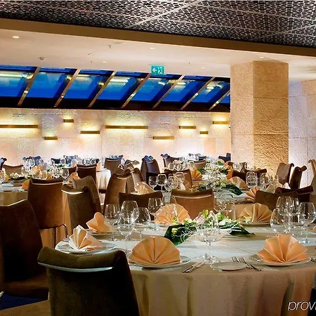 Doubletree By Hilton - Old Town Отель 5*