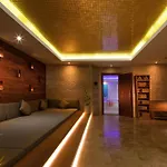 دوبل تري من هيلتون - أولد تاون 5*