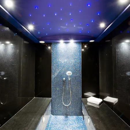 Doubletree By Hilton - Old Town מלון 5*