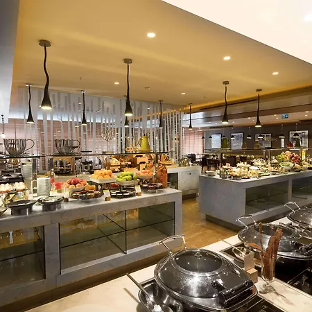 Doubletree By Hilton - Old Town 5*