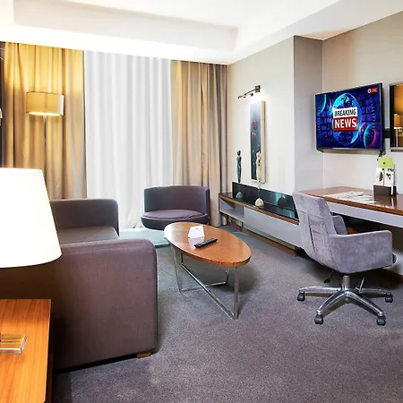 מלון Doubletree By Hilton - Old Town