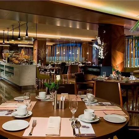 Doubletree By Hilton - Old Town מלון 5*