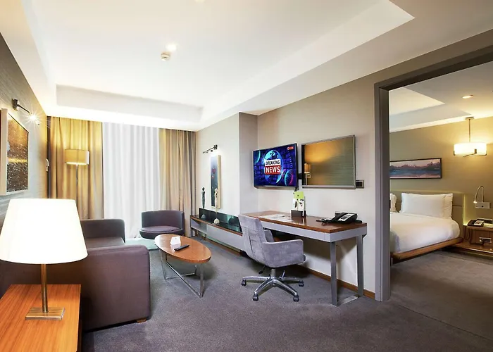 Отель Doubletree By Hilton - Old Town