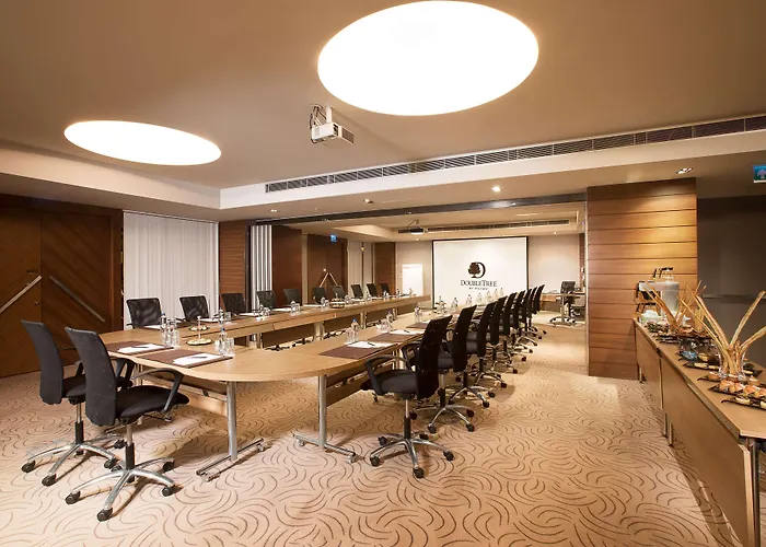 Doubletree By Hilton - Old Town Отель 5*