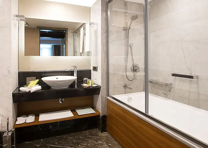 Doubletree By Hilton - Old Town