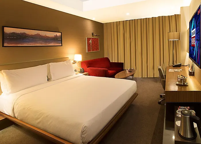 Отель Doubletree By Hilton - Old Town