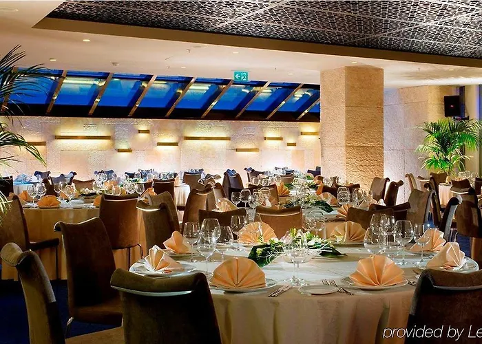 Doubletree By Hilton - Old Town Отель 5*