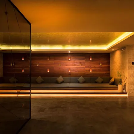 Hotel Doubletree By Hilton - Old Town 5*