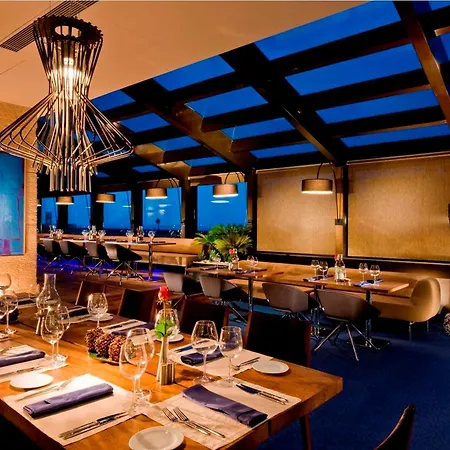 Doubletree By Hilton - Old Town Hotel 5*