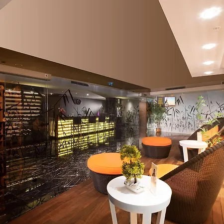 Doubletree By Hilton - Old Town